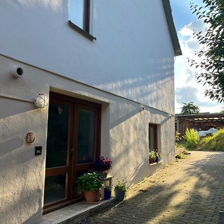 Kleine Bauernhof-Wohnung Im Stadtbusbereich Coburg Exteriör bild